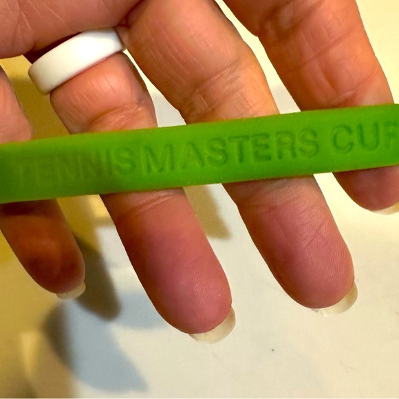 RARE TENNIS MASTERS CUP PEACE OF MIND GREEN SILICONE BRACELET RUBBER JEWELRY - Picture 11 of 13